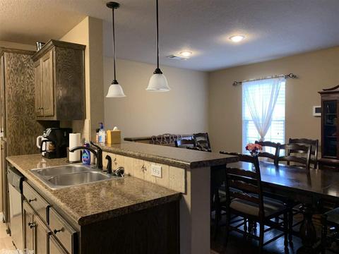 505 St Charles Ct, Haskell, AR 72015 photo 4