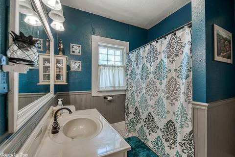 228 Davis St, Conway, AR 72034 photo 19