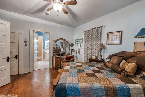 228 Davis St, Conway, AR 72034 photo 17
