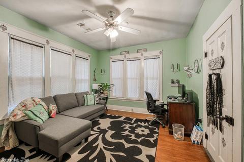 228 Davis St, Conway, AR 72034 photo 21