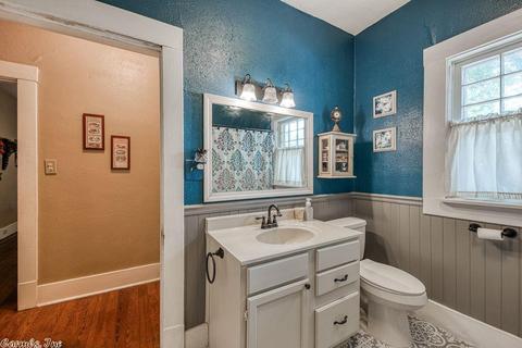228 Davis St, Conway, AR 72034 photo 18