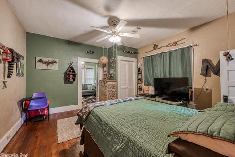 228 Davis St, Conway, AR 72034 photo 24