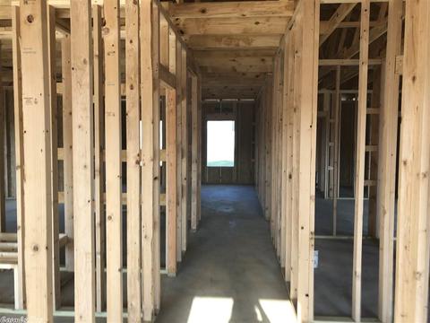 2030 Matthews Meadows Ln, Conway, AR 72032 photo 2