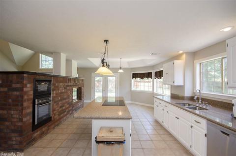 2940 Ashley Dr, Conway, AR 72034 photo 10