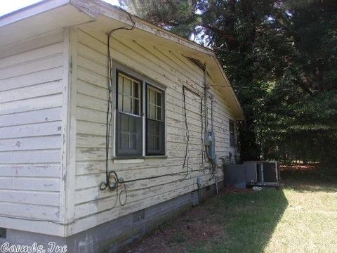 1605 W 12th Ave, Pine Bluff, AR 71601 photo 4