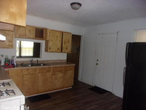 1605 W 12th Ave, Pine Bluff, AR 71601 photo 7
