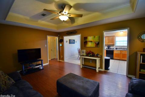 1570 Angeline Dr, Conway, AR 72032 photo 4