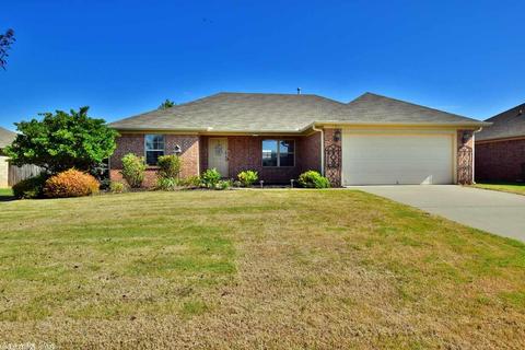 1570 Angeline Dr, Conway, AR 72032 photo 1
