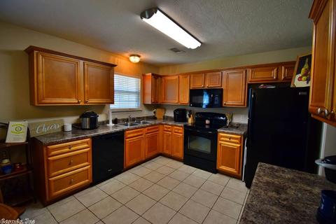 1570 Angeline Dr, Conway, AR 72032 photo 9