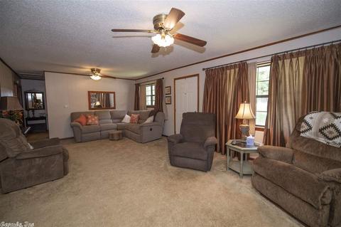 101 Berwick Rd, Benton, AR 72019 photo 2