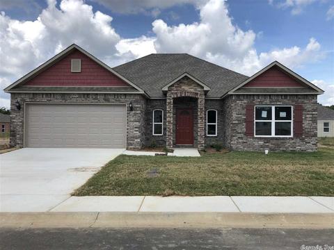 2065 Matthews Meadows Ln, Conway, AR 72032 photo 1