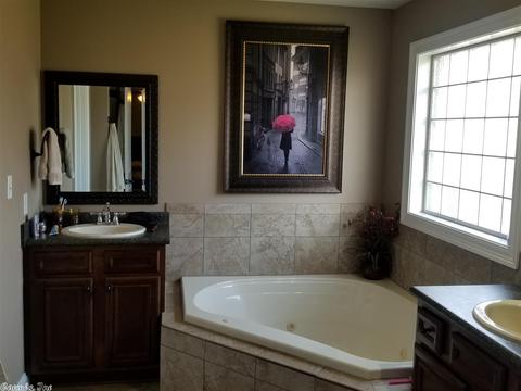 106 Hollis, Bono, AR 72416 photo 7