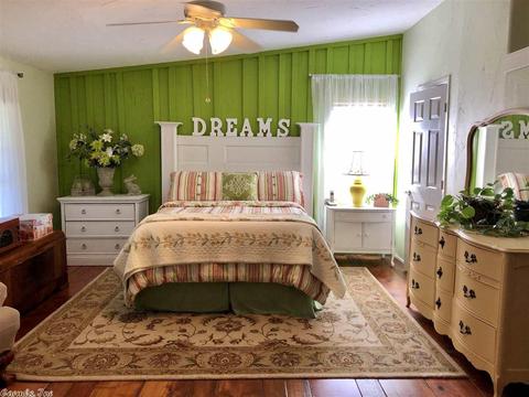 352 Tippitt Rd, Lonoke, AR 72086 photo 1