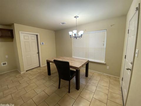 39 Angel Ct, Mabelvale, AR 72103 photo 11