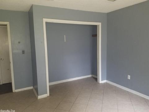 7229 Cross, Pine Bluff, AR 71703 photo 13