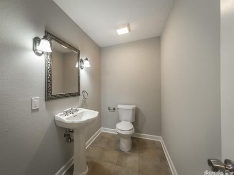 503 Colonial Dr, Bryant, AR 72022 photo 23
