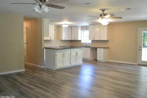 1635 W Highway 70 Hwy, De Queen, AR 71832 photo 4