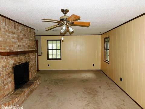 111 Washington Dr, Horatio, AR 71842 photo 4