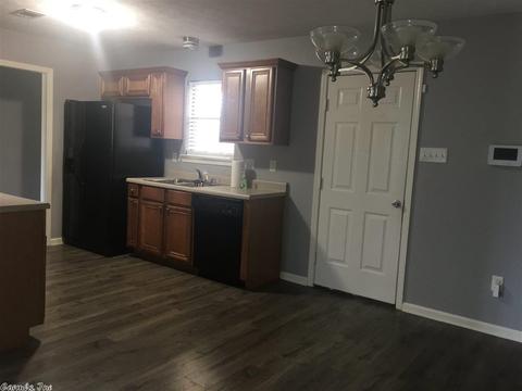 1630 Duke St, Conway, AR 72032 photo 3