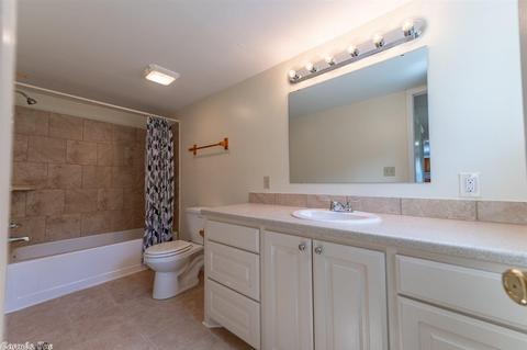 2411 E Robinhood Dr, Bryant, AR 72022 photo 10