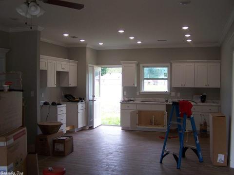 697 N Beech, Beebe, AR 72012 photo 3