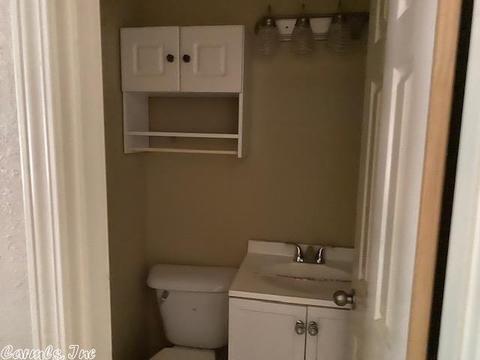 409 S Ash St, Conway, AR 72034 photo 12