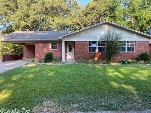 409 S Ash St, Conway, AR 72034 photo 1