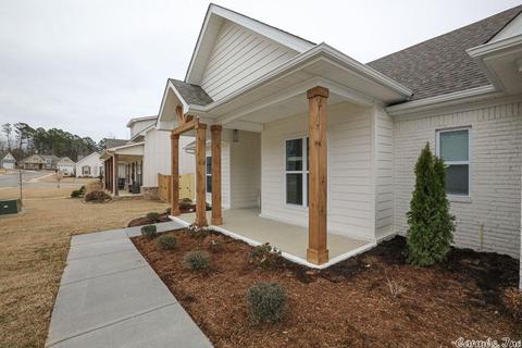 901 Dawsons Pointe Ave, Bryant, AR 72022 photo 4