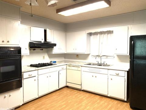 18 Leawood, Pine Bluff, AR 71603 photo 7