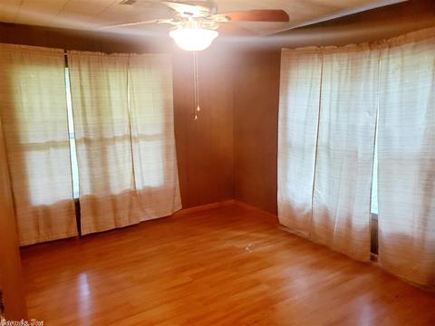 1054 Smith Loop, Malvern, AR 72104 photo 10