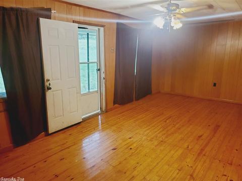 1054 Smith Loop, Malvern, AR 72104 photo 3