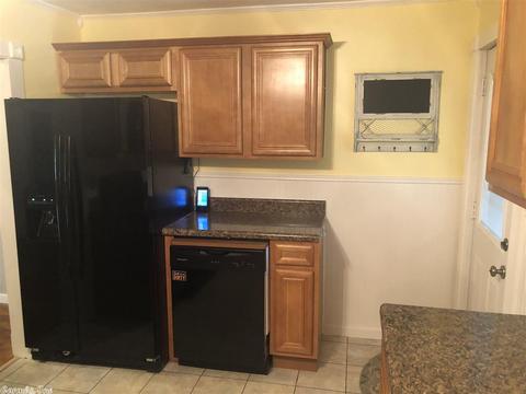 8511 W Cherry, Benton, AR 72015 photo 5