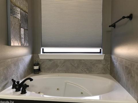 5365 Trinity Xing, Conway, AR 72034 photo 9