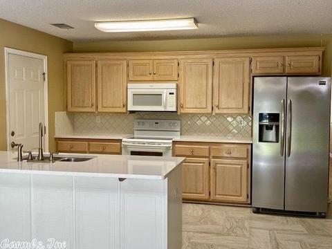 3009 Oakbrook Dr, Benton, AR 72015 photo 5
