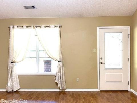 3009 Oakbrook Dr, Benton, AR 72015 photo 4