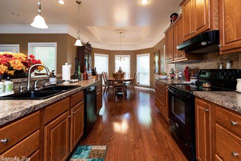 109 E James Ave, Redfield, AR 72132 photo 7