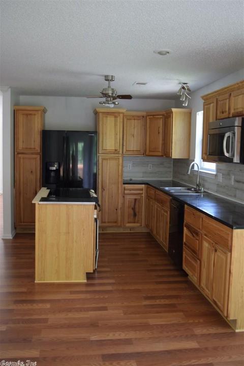 902 Pheasant Cv, Benton, AR 72015 photo 11