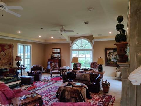 6100 Cowboy Dr, Pine Bluff, AR 71603 photo 2