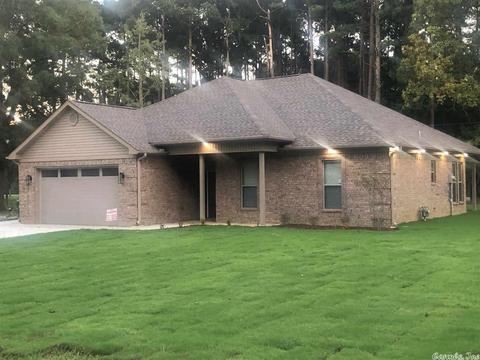 7431 Suburbia Dr, Pine Bluff, AR 71603 photo 1