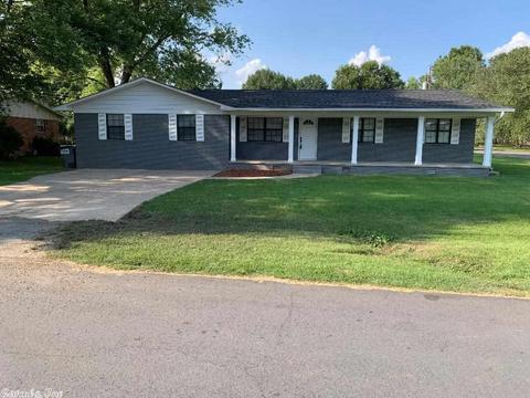 1602 W Iowa St, Beebe, AR 72012 photo 1