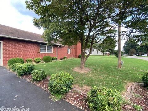 909 W 3rd St, Corning, AR 72422 photo 7