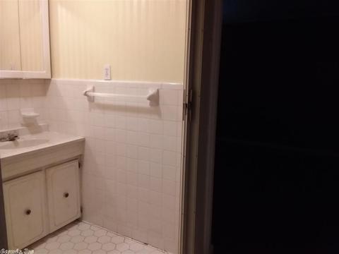 801 Forest, Benton, AR 72015 photo 5
