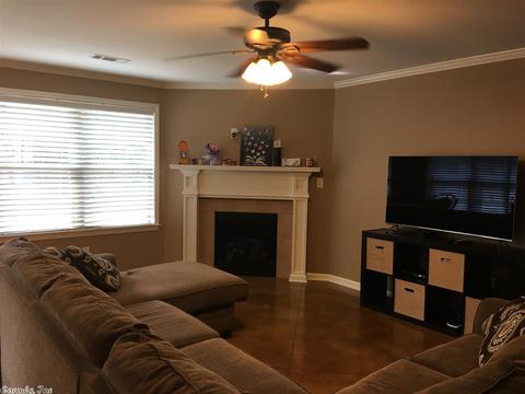 4005 Montgomery Dr, Benton, AR 72015 photo 4