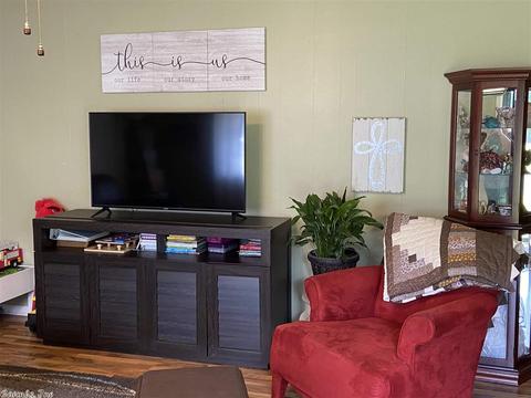 2226 Mchenry Cir, Malvern, AR 72104 photo 4