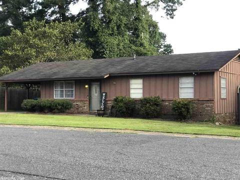 2226 Mchenry Cir, Malvern, AR 72104 photo 1