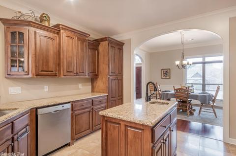 7248 E Shadow Ridge Rd, Benton, AR 72019 photo 5