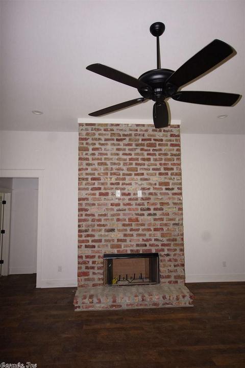 2819 Creekside Dr, Alexander, AR 72002 photo 3