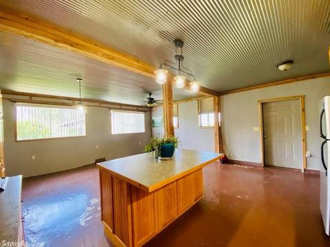 1302 Holmes Rd, Mountain View, AR 72560 photo 11