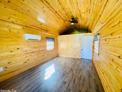 1302 Holmes Rd, Mountain View, AR 72560 photo 16
