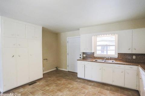 608 E Main St, Flippin, AR 72634 photo 13